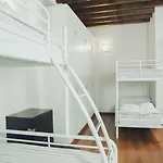 Διαμέρισμα Isa Γρανάδα