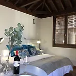 Isa * Granada